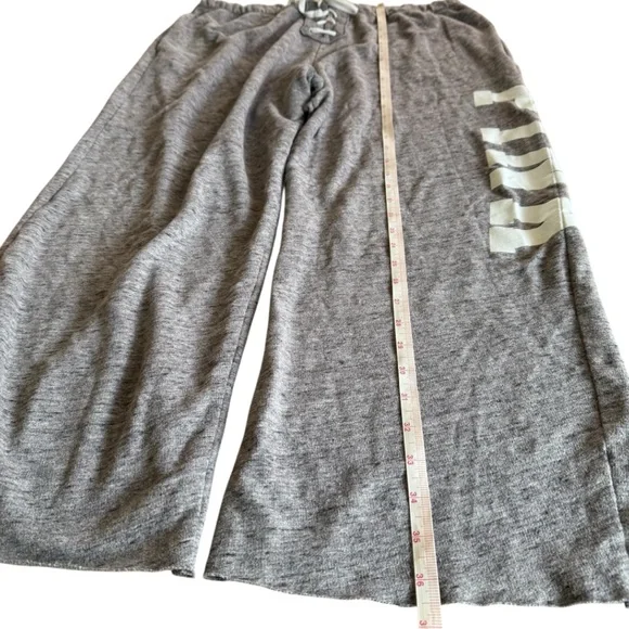 PINK VICTORIA’S SECRET HEATHER GRAY LACE-UP LIGHTWEIGHT LOGO SWEATPANTS *LARGE - Picture 8 of 16